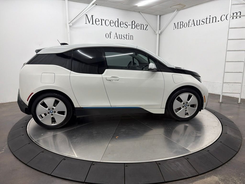 Used 2014 White BMW with Range Extender image 9
