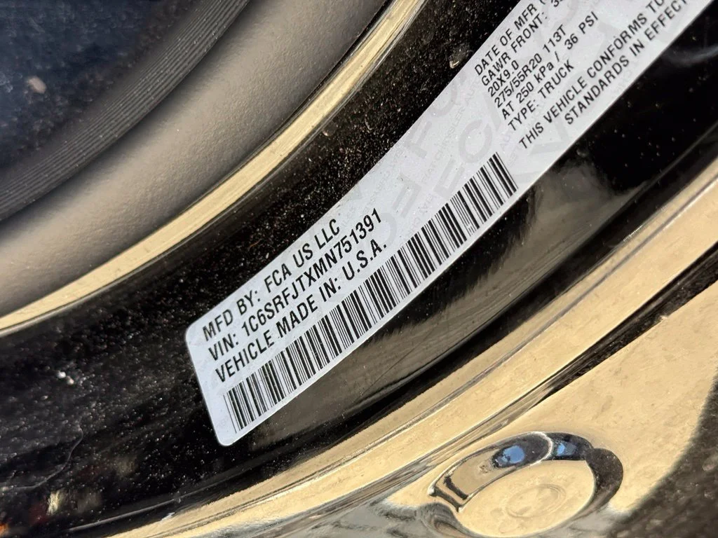 Used 2021 Black Ram Laramie image 12