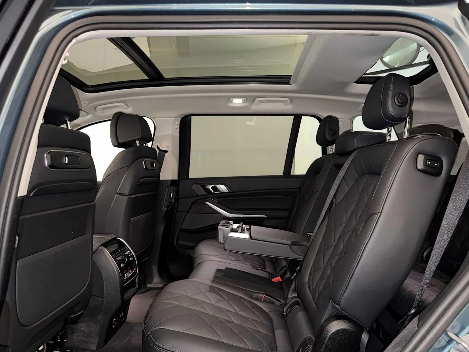 2026 BMW X7 40i - Photo 21