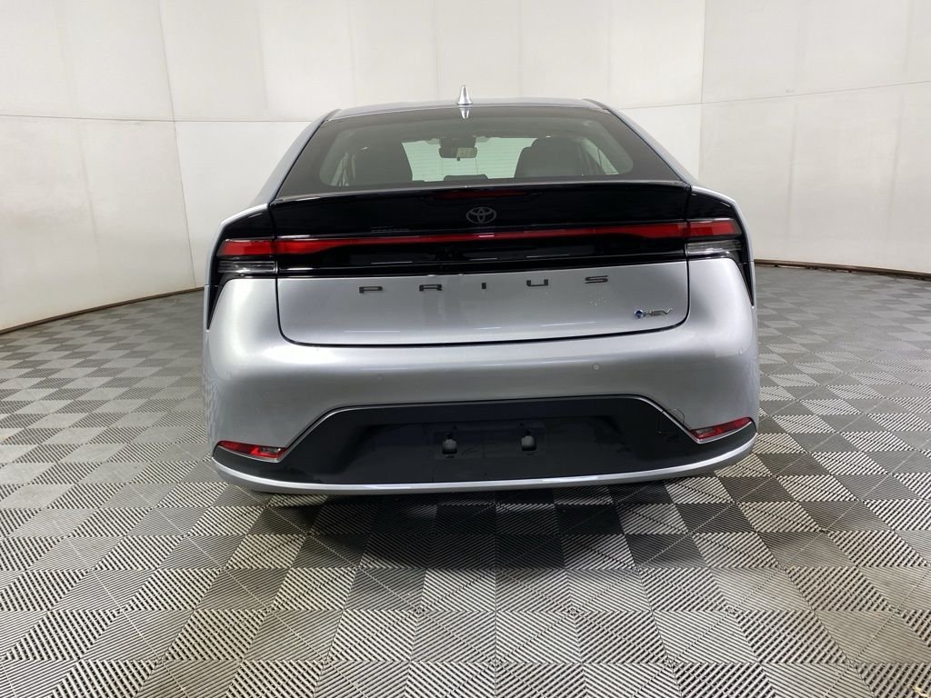 2023 Toyota Prius LE - Photo 35