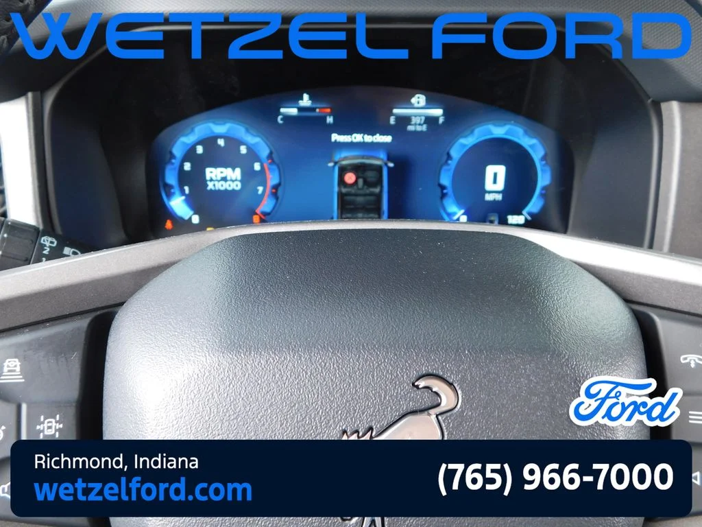 New 2026 Avalanche Gray Ford Badlands® image 31