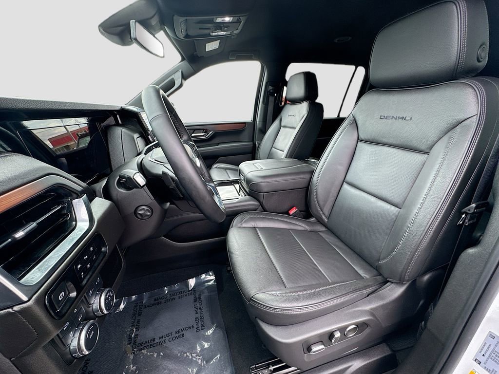 2025 GMC Yukon XL Denali - Photo 22