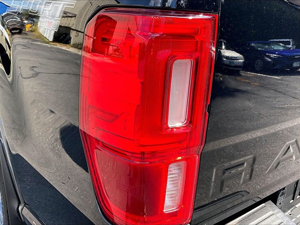 Used 2020 Black Ford XL image 34