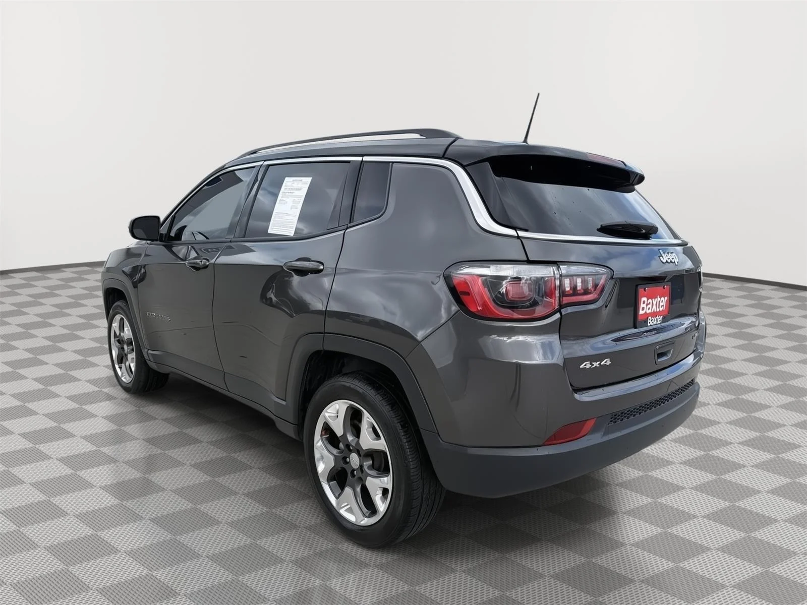 Used 2018 Granite Crystal Metallic Clearcoat Jeep Limited image 7