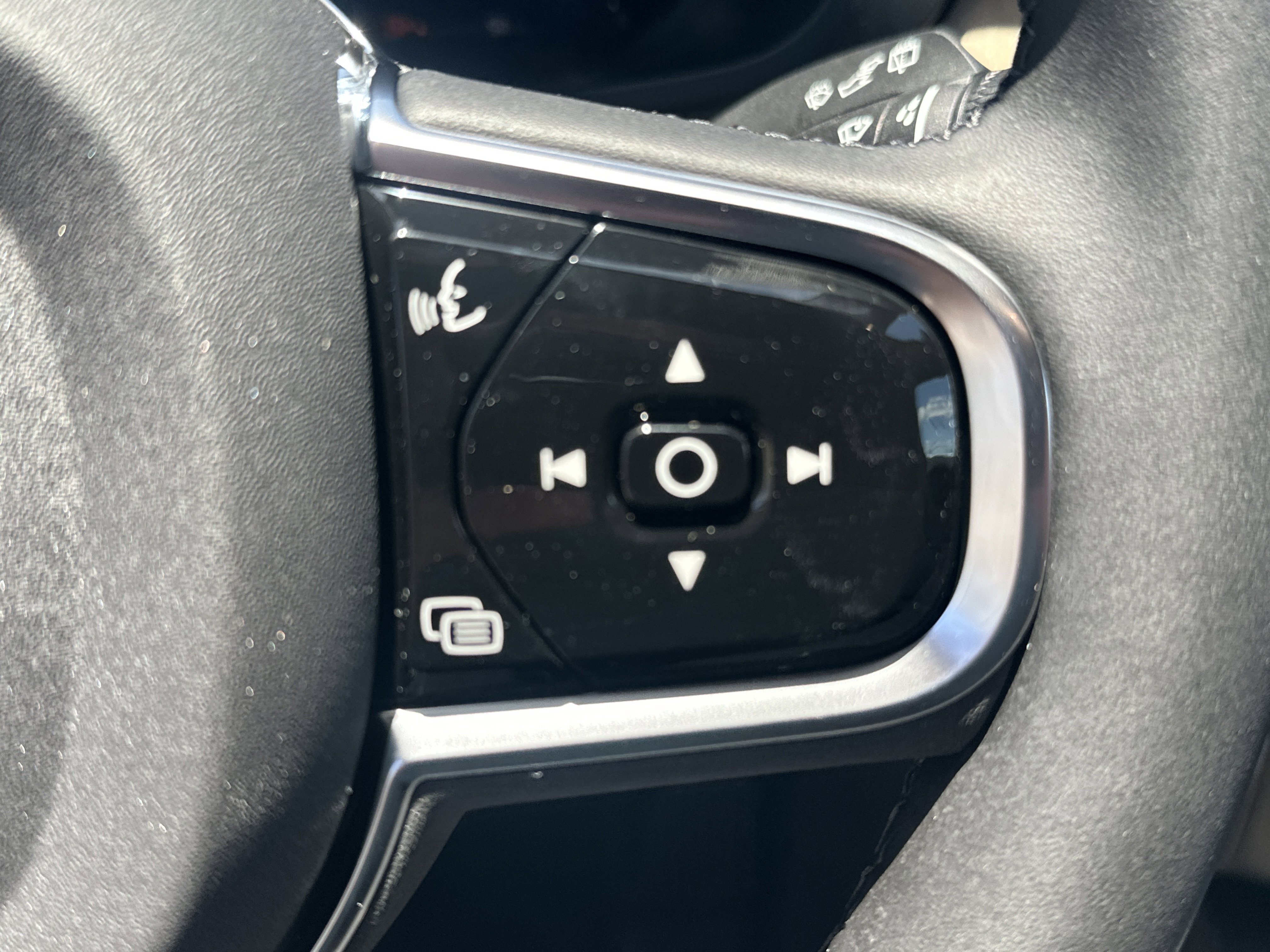 New 2026  Volvo Core image 21