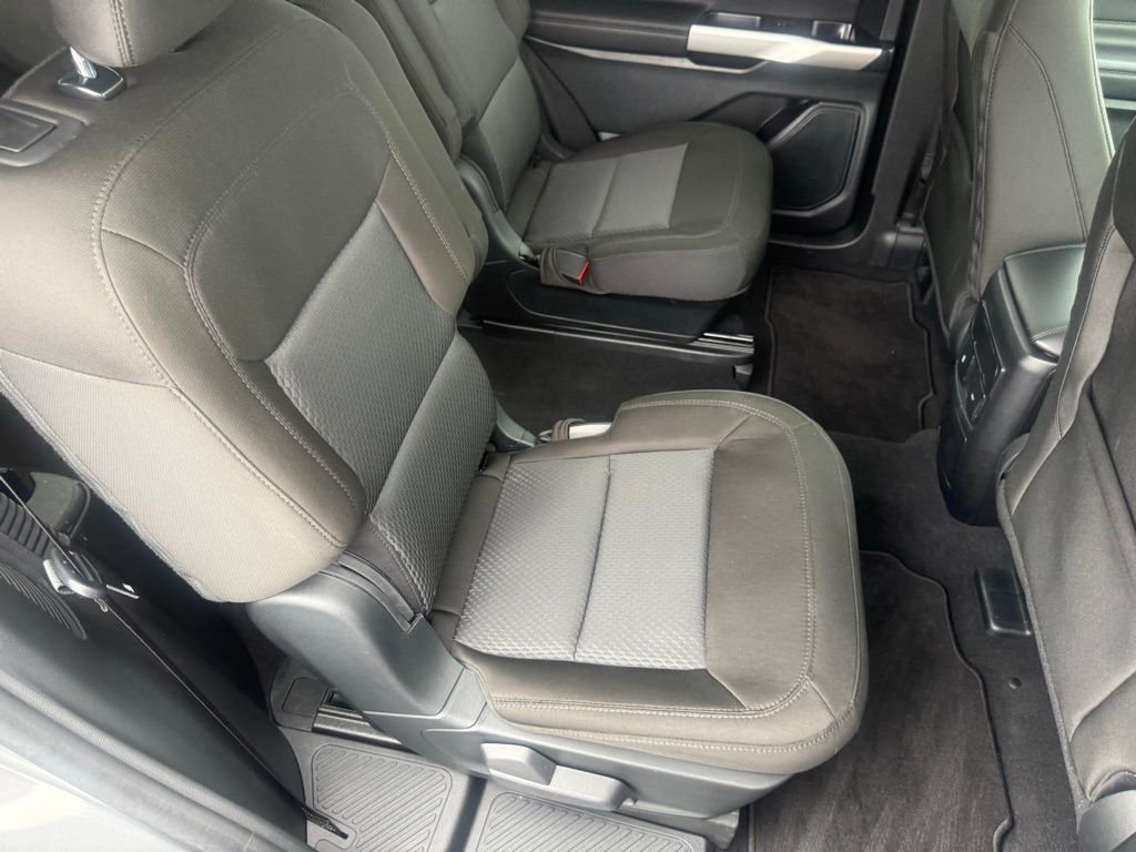 Used 2024 Gray Ford XLT image 50