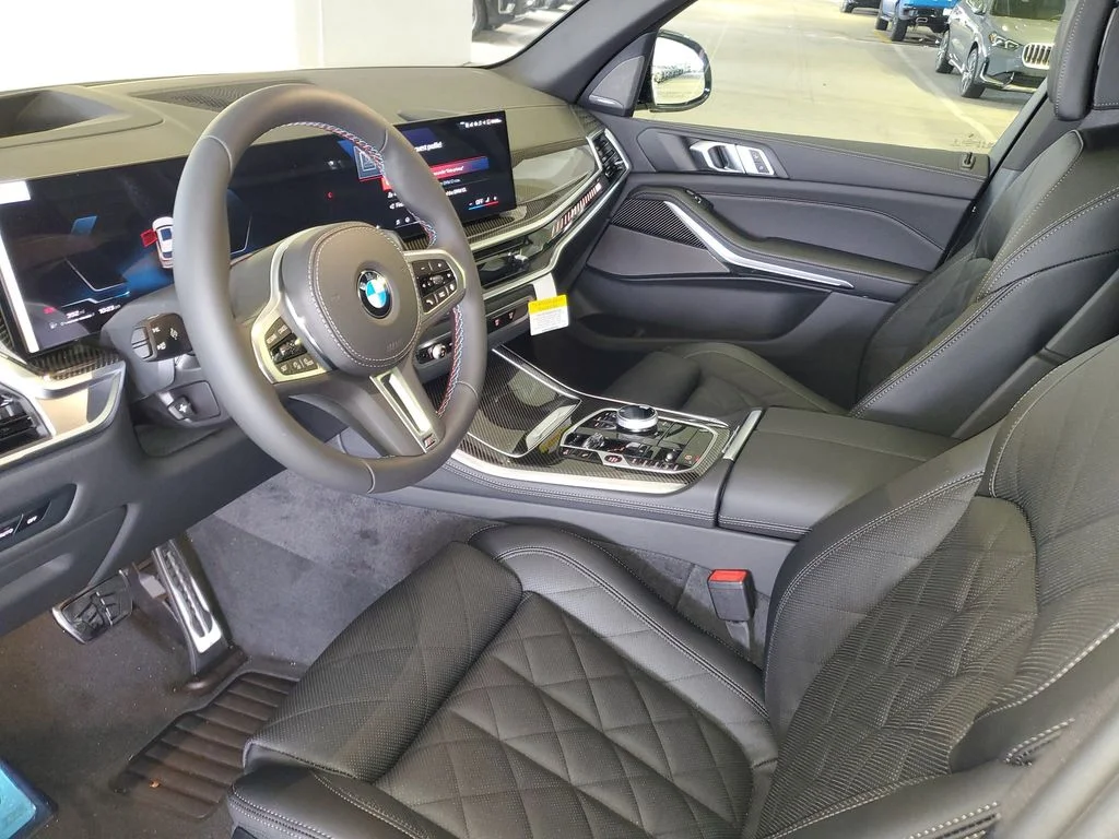 New 2026 Alpine White BMW M60i image 15