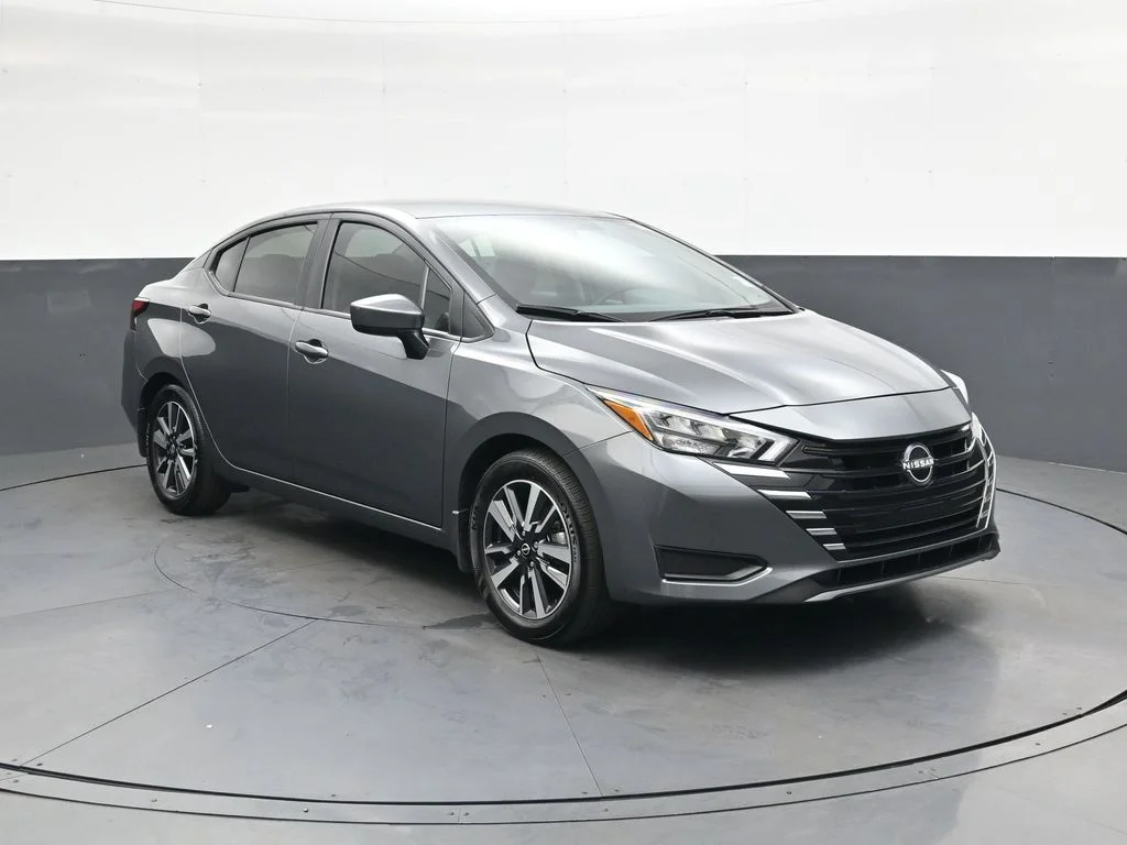 Used 2025 Gray Nissan 1.6 SV image 2