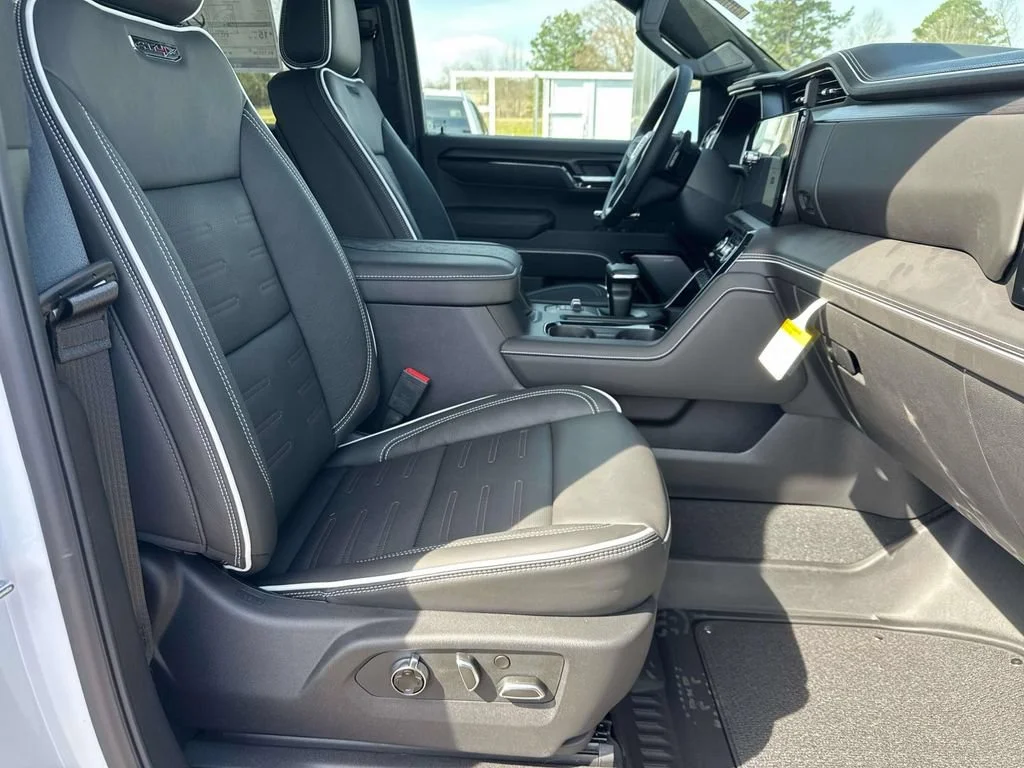 2026 GMC Sierra 1500 AT4X - Photo 30