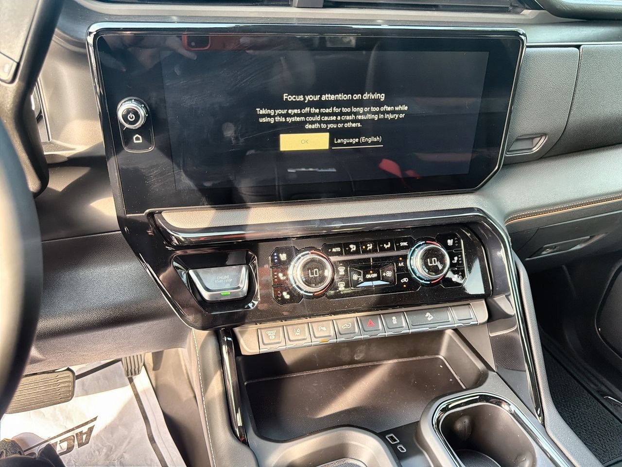 2026 GMC Sierra 2500HD AT4 - Photo 13