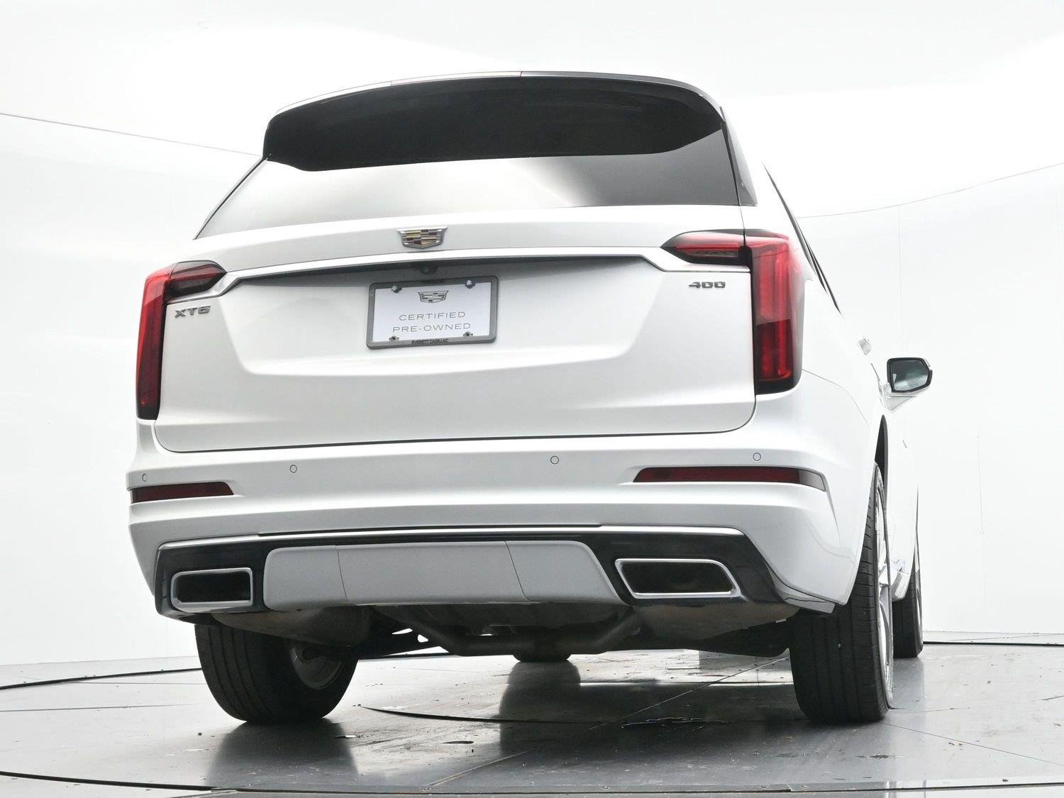 Used 2024 Crystal White Tricoat Cadillac Premium Luxury image 41