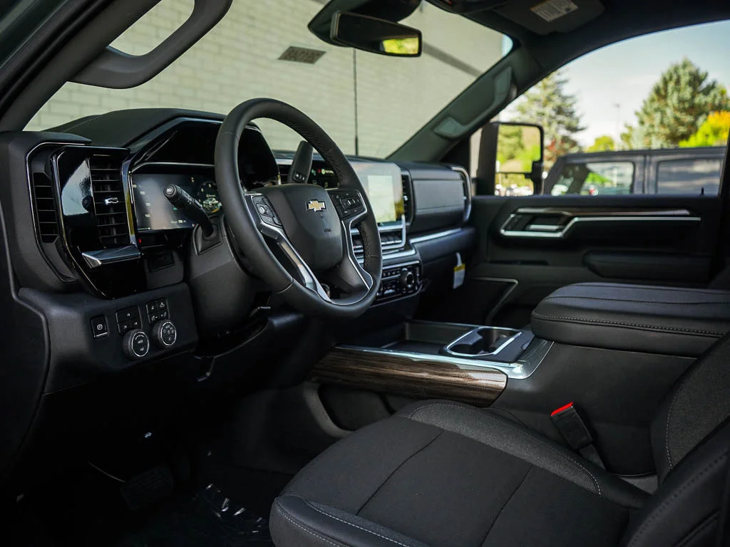 New 2026 Cypress Gray Chevrolet LT image 15