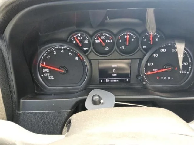 Used 2023 Silver GMC Pro image 4