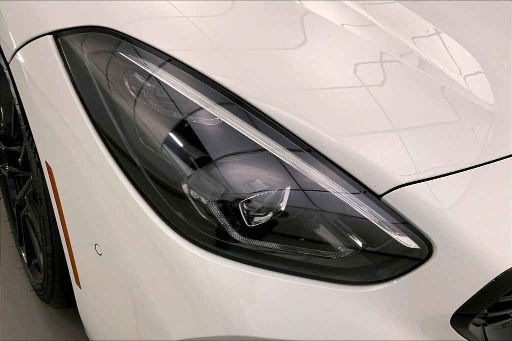 Certified Used 2023 Alpine White BMW  image 24