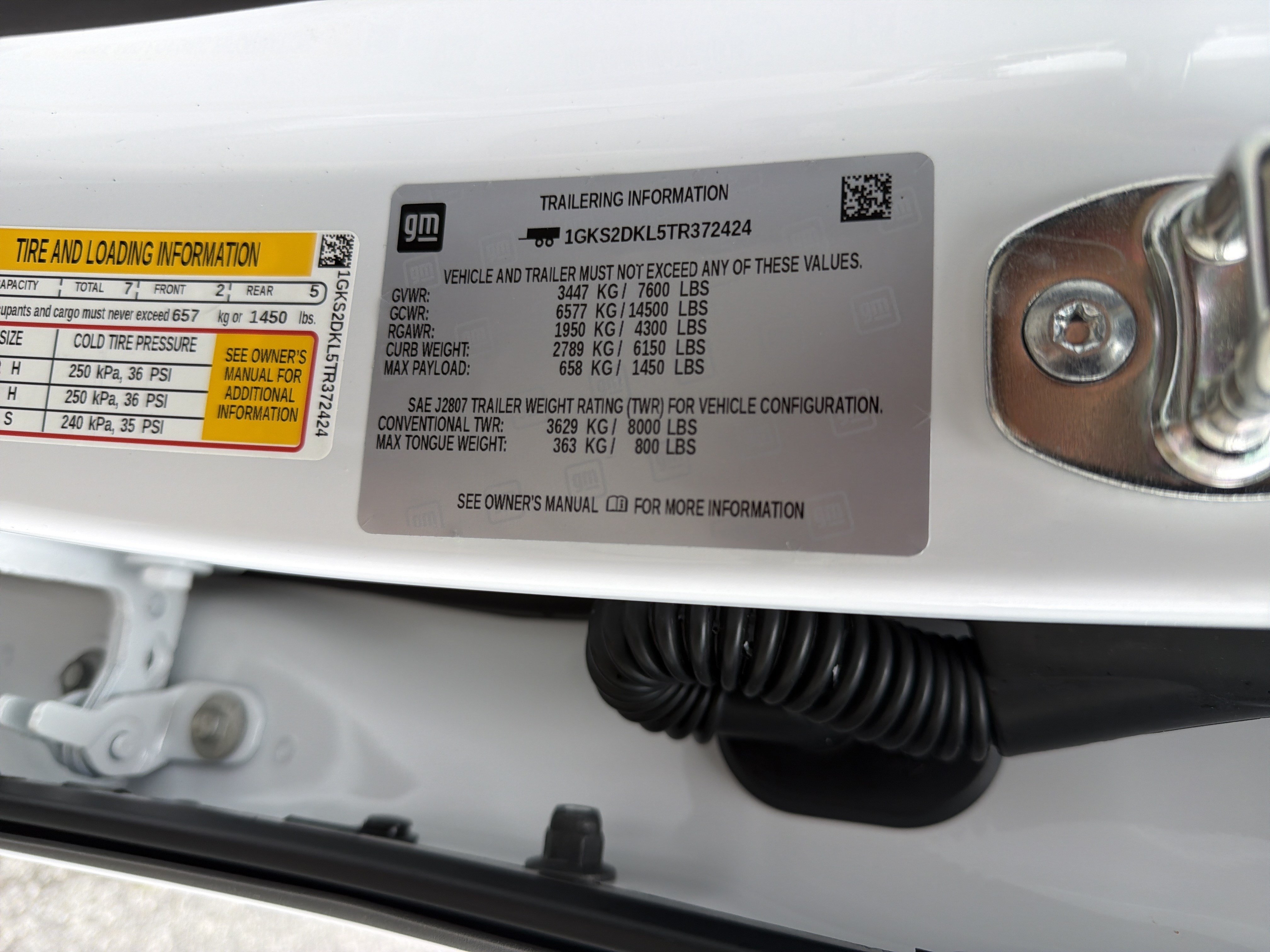 2026 GMC Yukon Denali - Photo 32