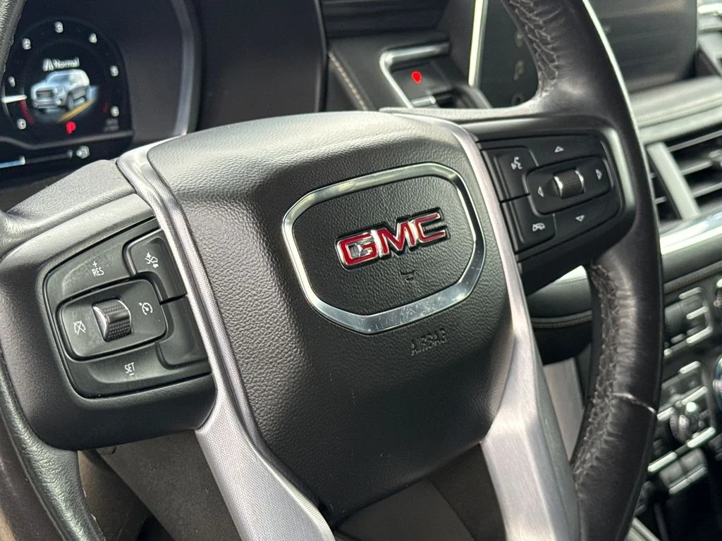 Used 2023 Silver GMC SLT image 29