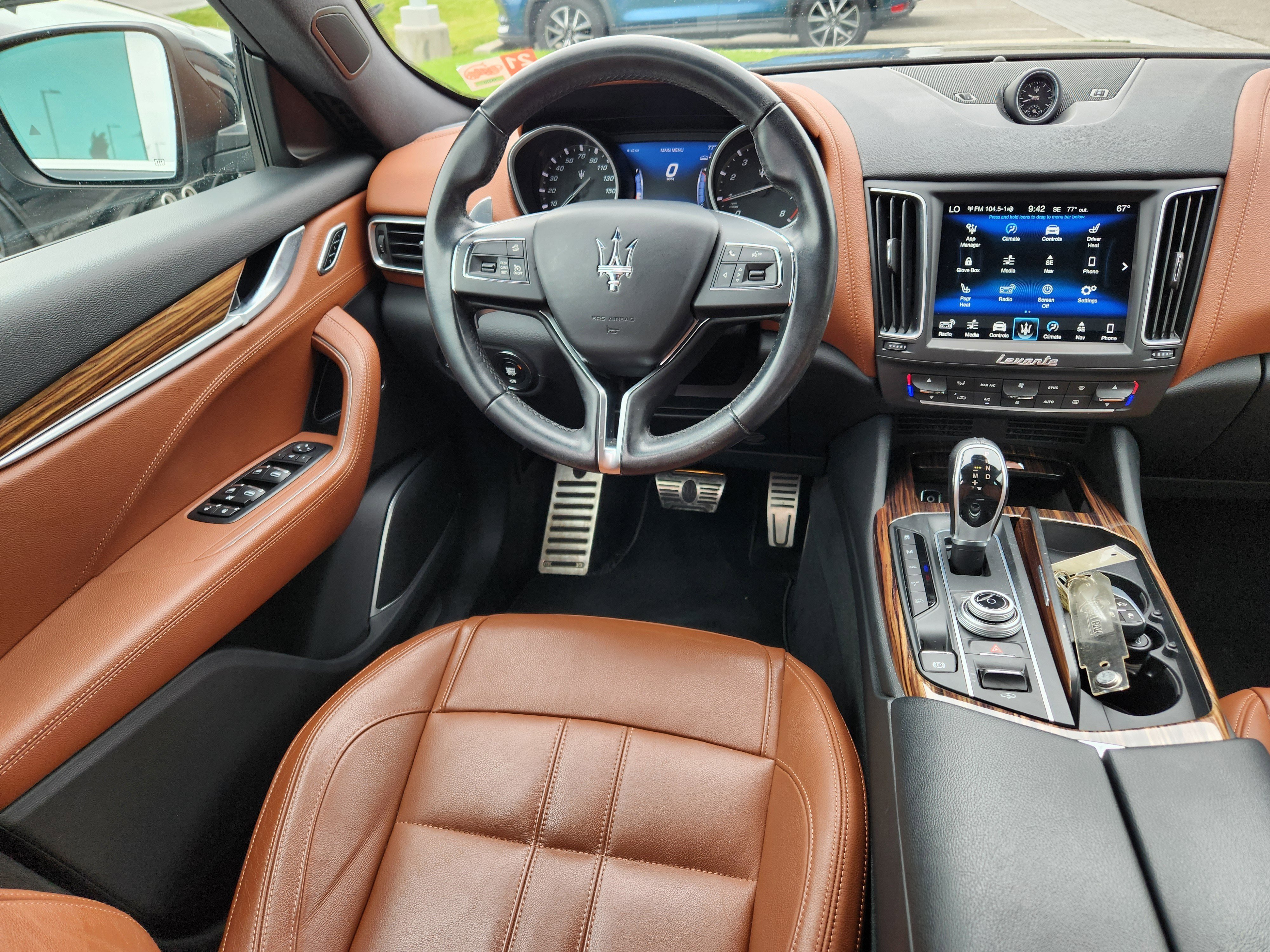 Used 2018 Nero Maserati GranSport image 13