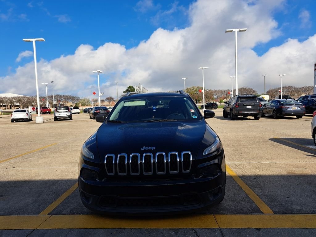 Used 2015 Jeep Cherokee Latitude with VIN 1C4PJLCB2FW771110 for sale in New Orleans, LA