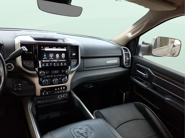 Used 2019 Silver Ram Laramie image 19