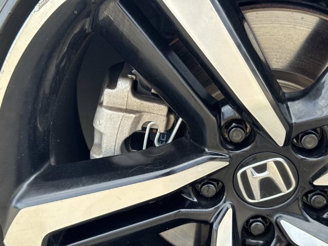 Used 2020  Honda Sport image 12