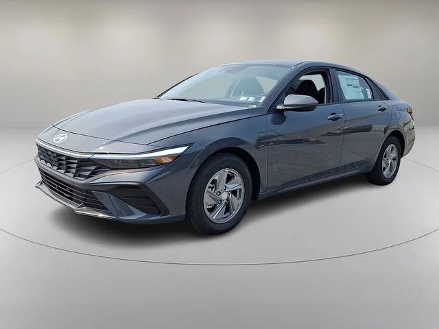 New 2026 Gray Hyundai SE image 3