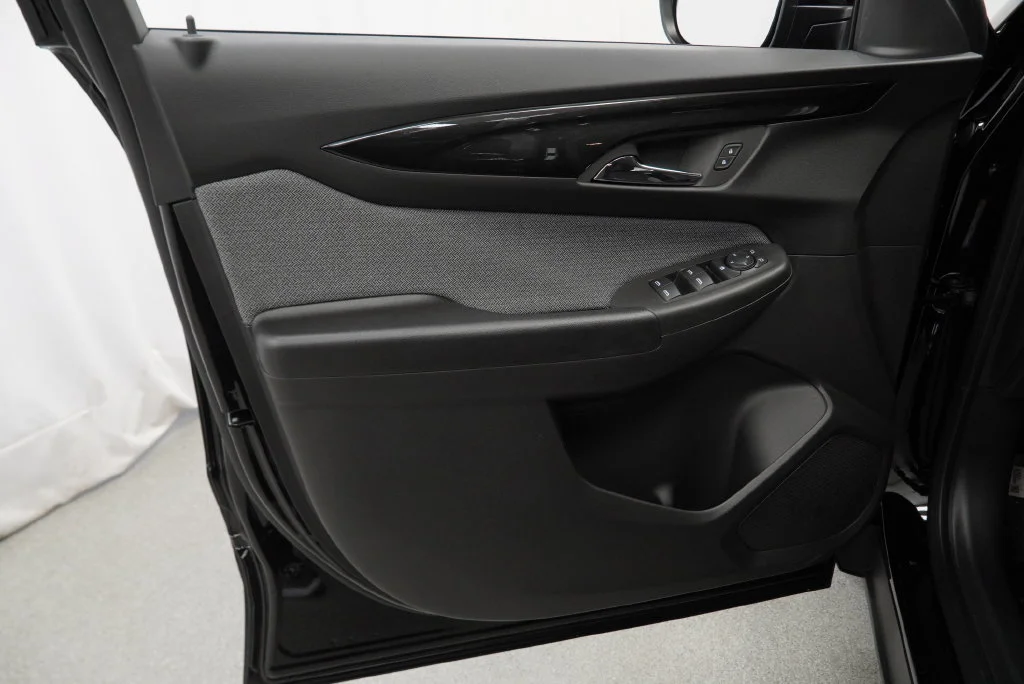 New 2026 Mosaic Black Metallic Chevrolet LT image 29