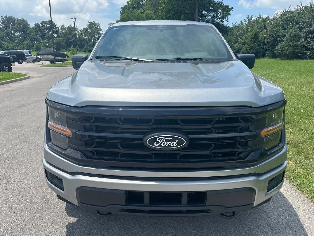 New 2026 Silver Ford XLT image 12