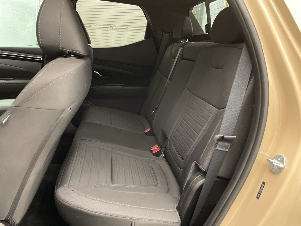 Used 2024 Beige Hyundai SEL image 20