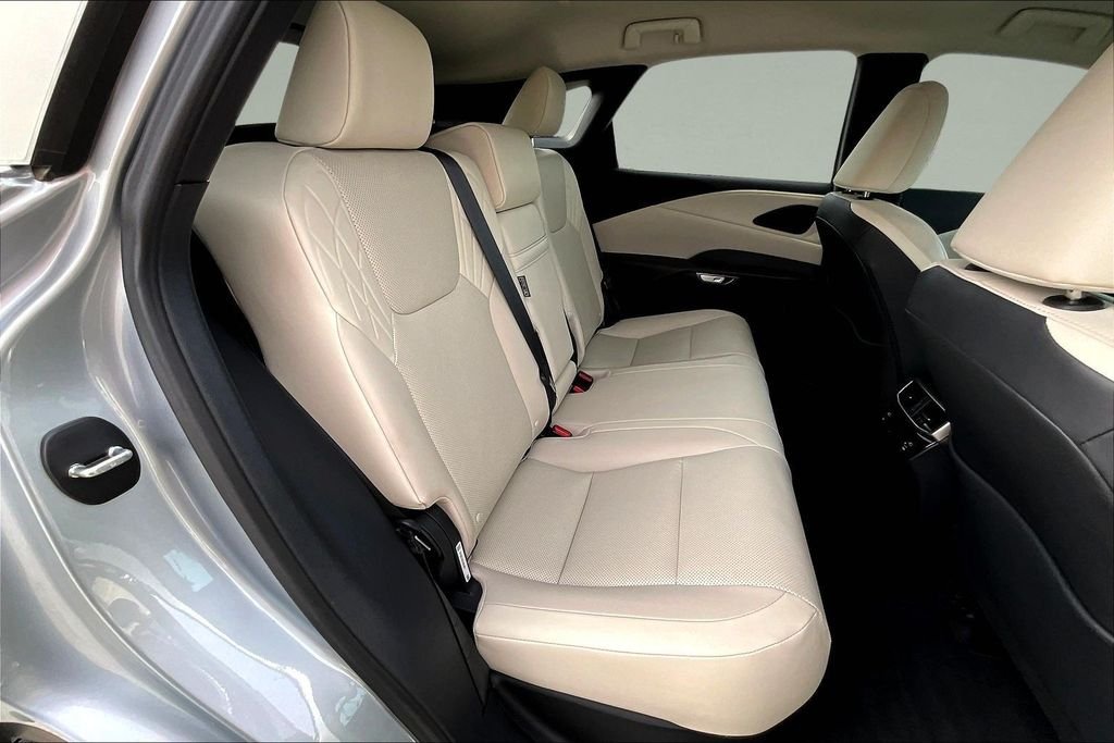 2024 Lexus RX 350 - Photo 40