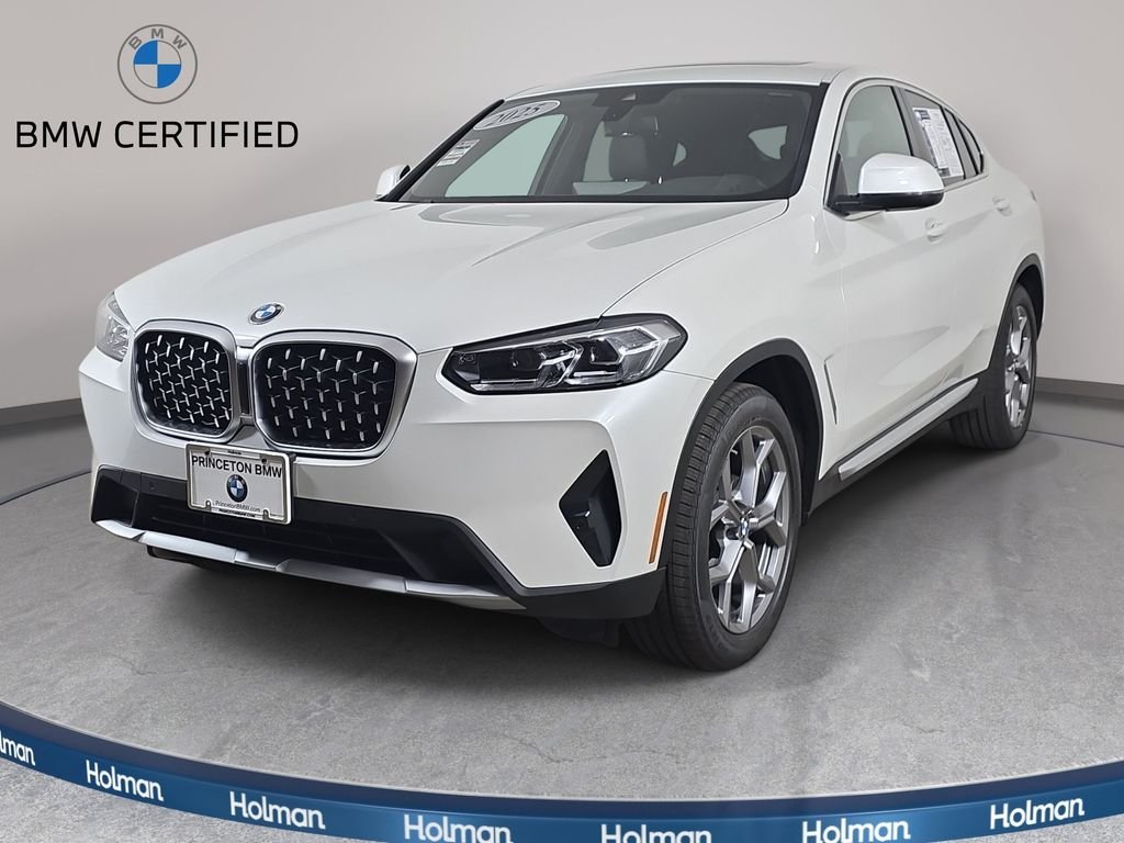 Certified Used 2025 Mineral White Metallic BMW xDrive30i image 1