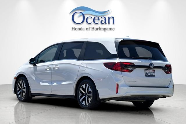Certified Used 2026 Platinum White Pearl Honda EX-L image 6