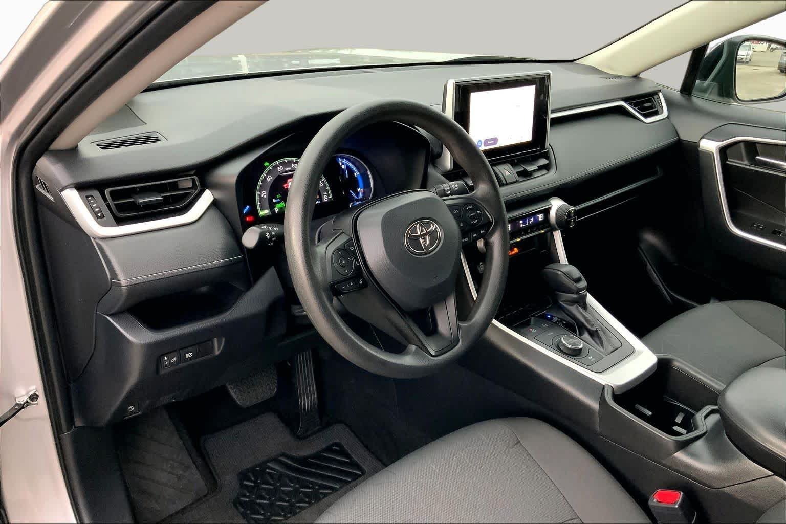 Used 2024 Silver Sky Metallic Toyota Hybrid XLE image 35