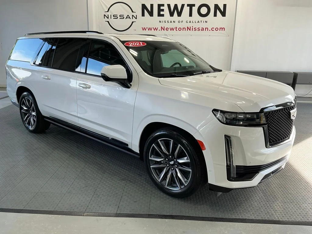 2021 Cadillac Escalade ESV Sport Platinum's photo