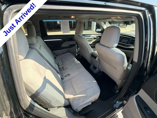 Used 2018 Black Toyota LE image 20