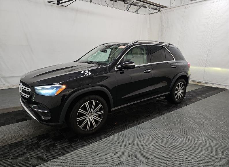 Used 2024 Black Mercedes-Benz GLE 450e Plug-In Hybrid image 4
