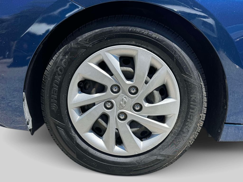 2020 Hyundai Elantra SE - Photo 7