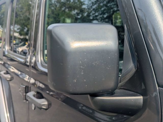 Used 2023 Gray Jeep Sahara image 10