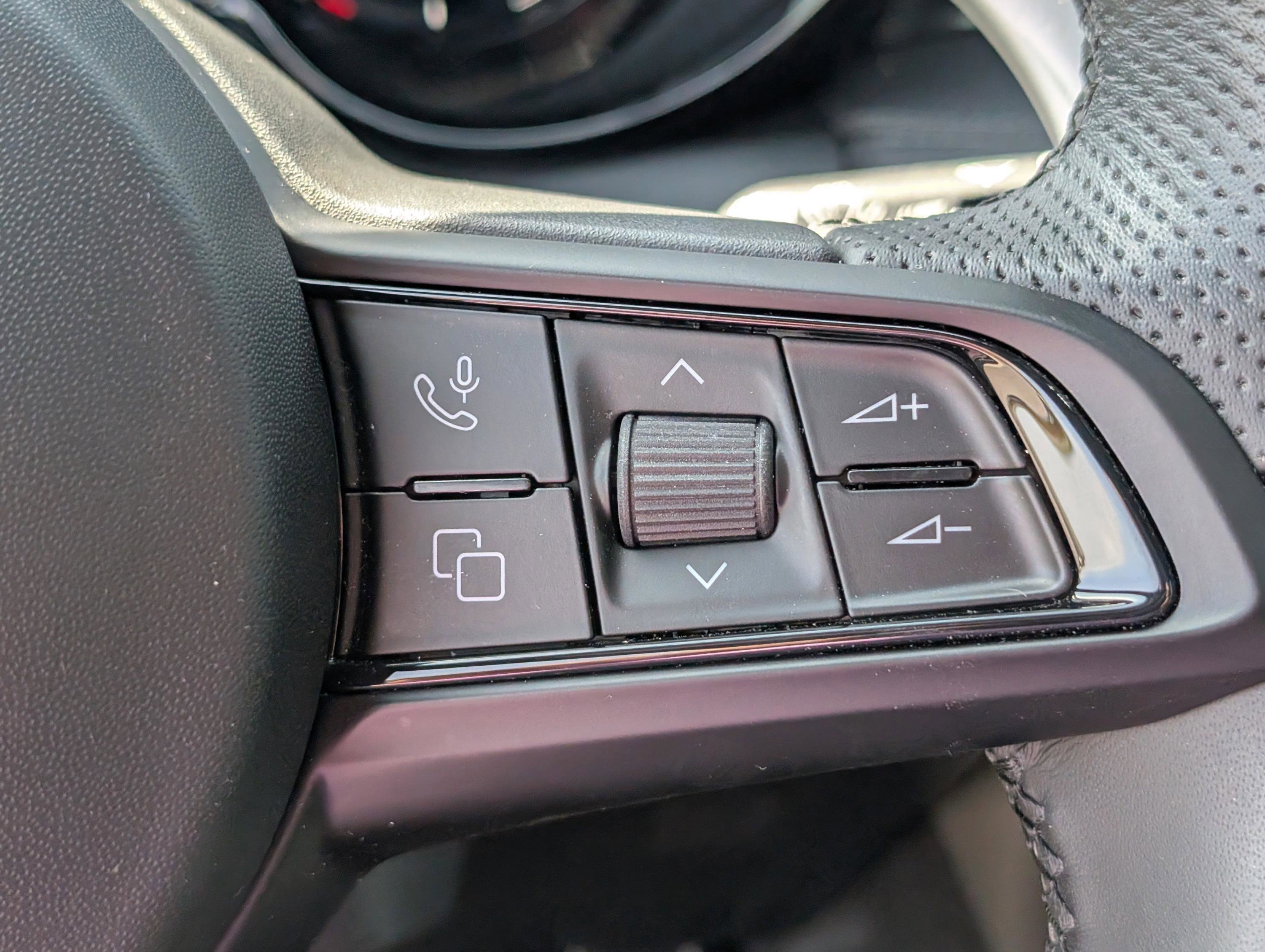 Used 2024 Alfa Black Alfa Romeo Ti image 20