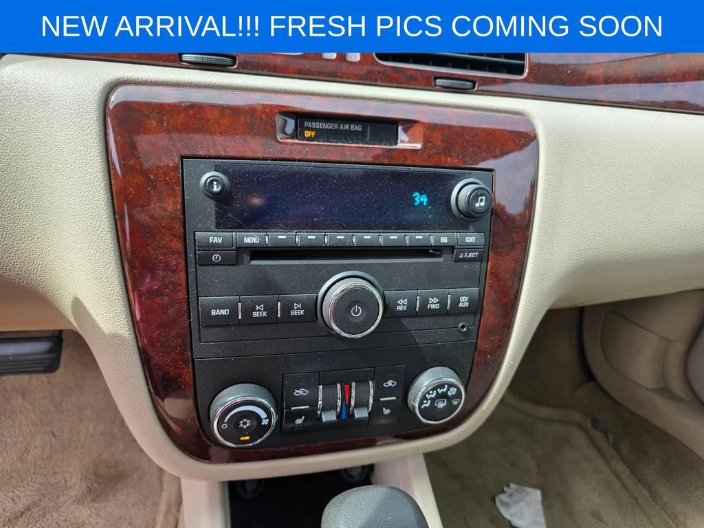 Used 2009 BLACK Chevrolet LTZ image 10