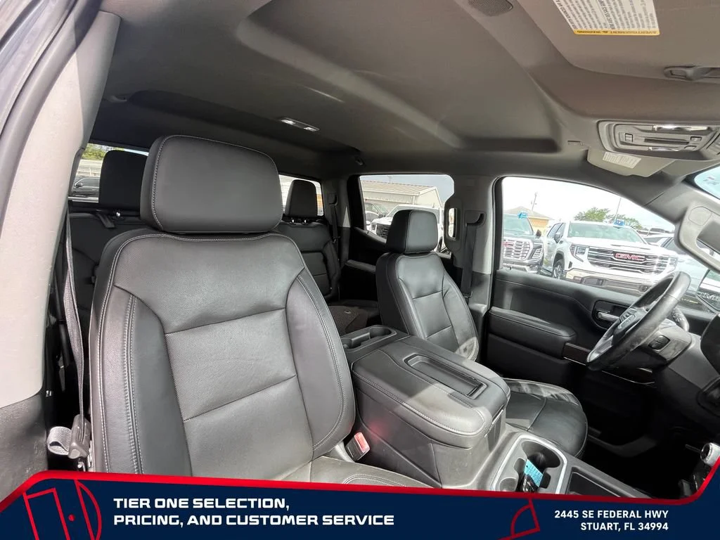 Used 2020 ONYX BLACK GMC SLT image 17