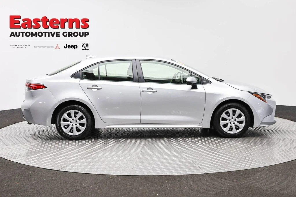 Used 2021 Silver Toyota LE image 4