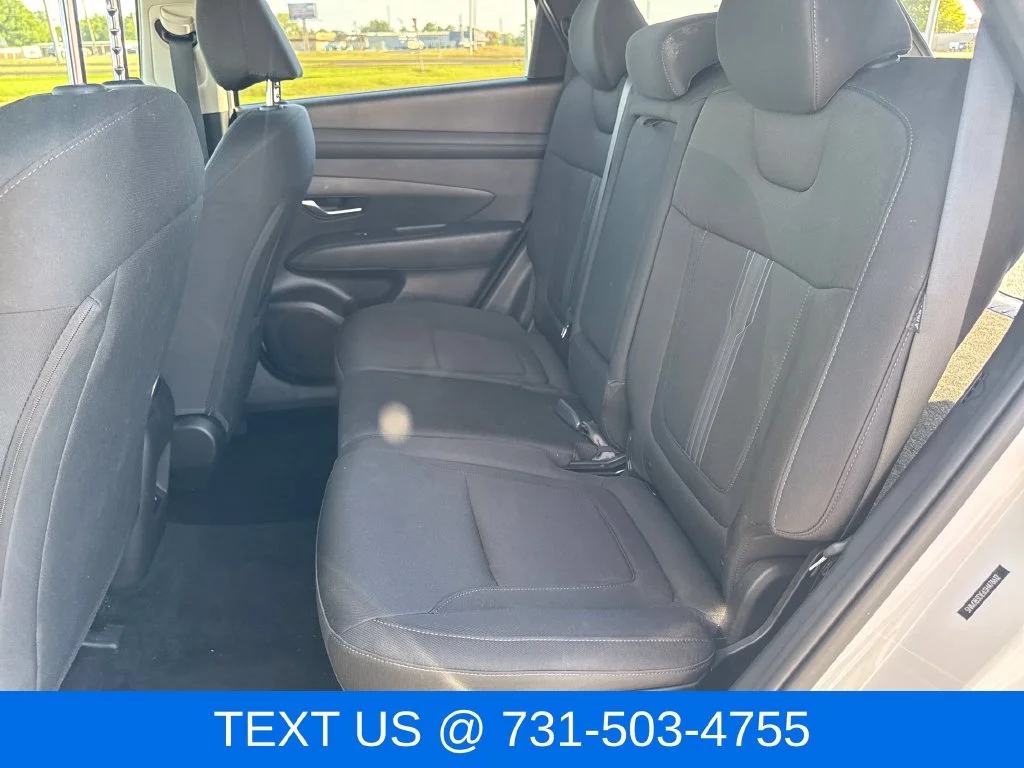 Used 2025 White Hyundai SEL image 25