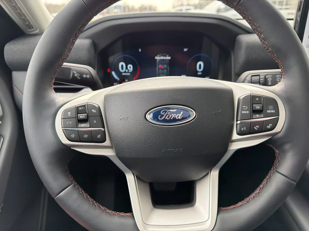New 2026 Carbonized Gray Metallic Ford Active image 26