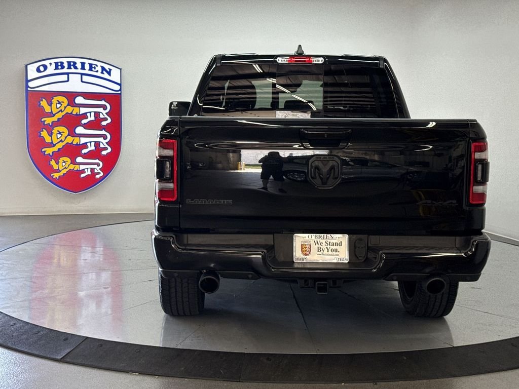 Used 2022 Diamond Black Ram Laramie image 11