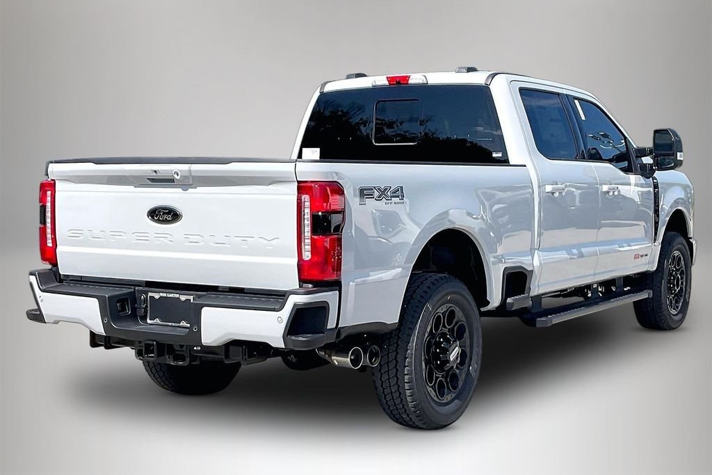 New 2026 Ford Super Duty F-250 Lariat 4D Crew Cab