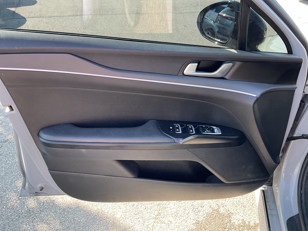 Certified Used 2023 Wolf Gray Kia GT-Line image 16