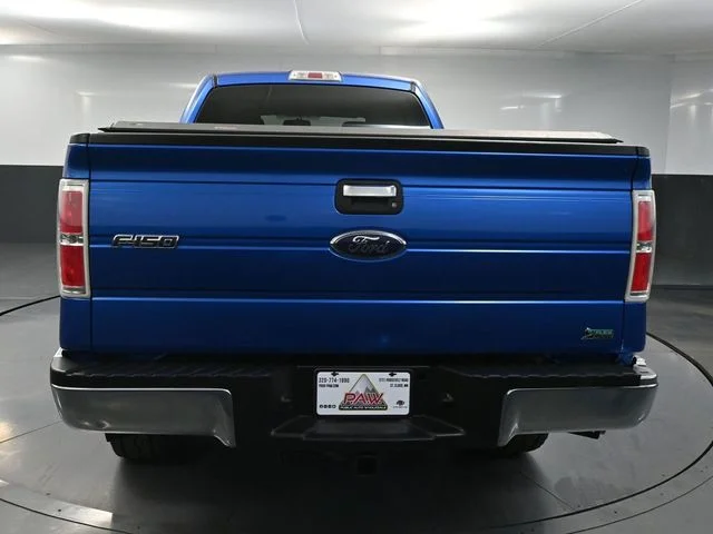 Used 2010  Ford XLT image 4