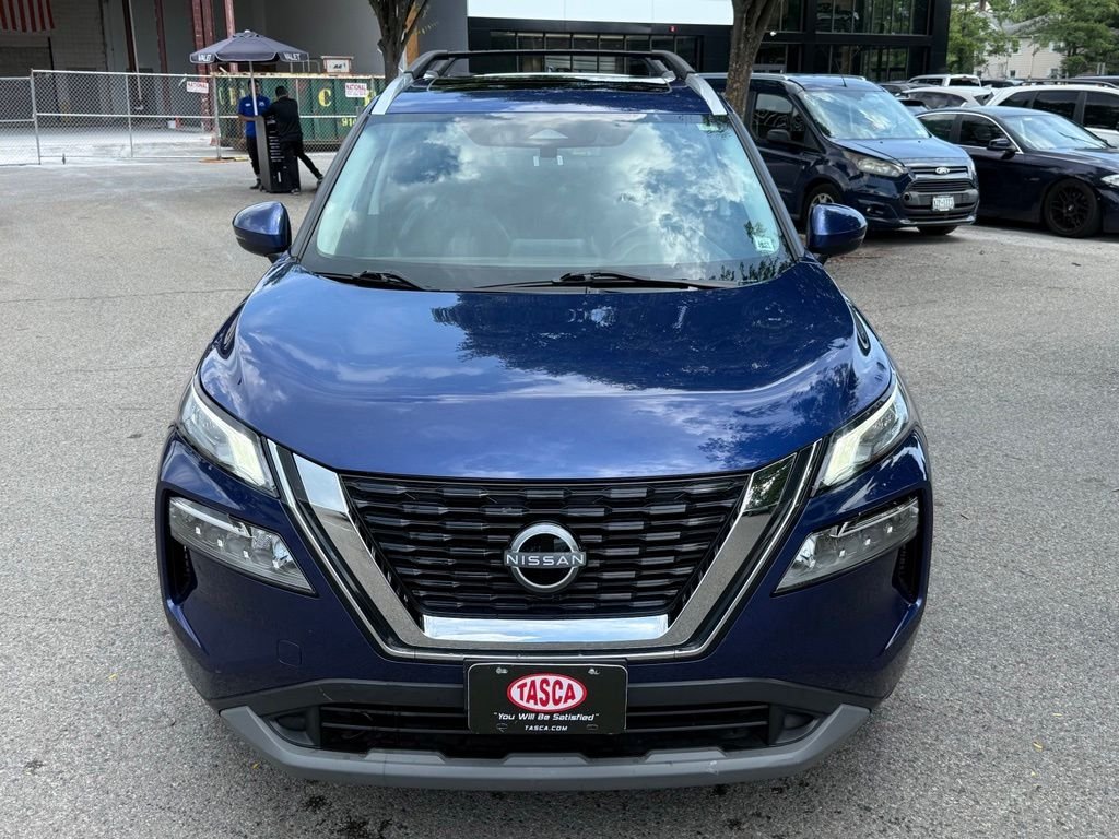 Used 2023 Caspian Blue Nissan SV image 2