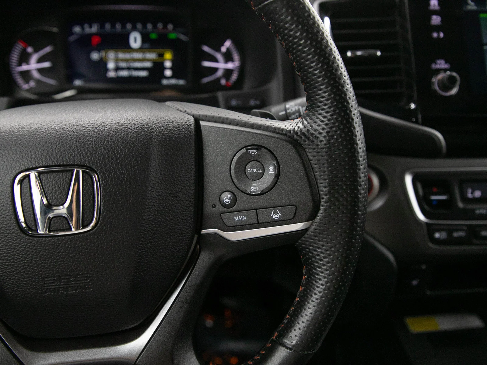Used 2023  Honda TrailSport AWD image 26