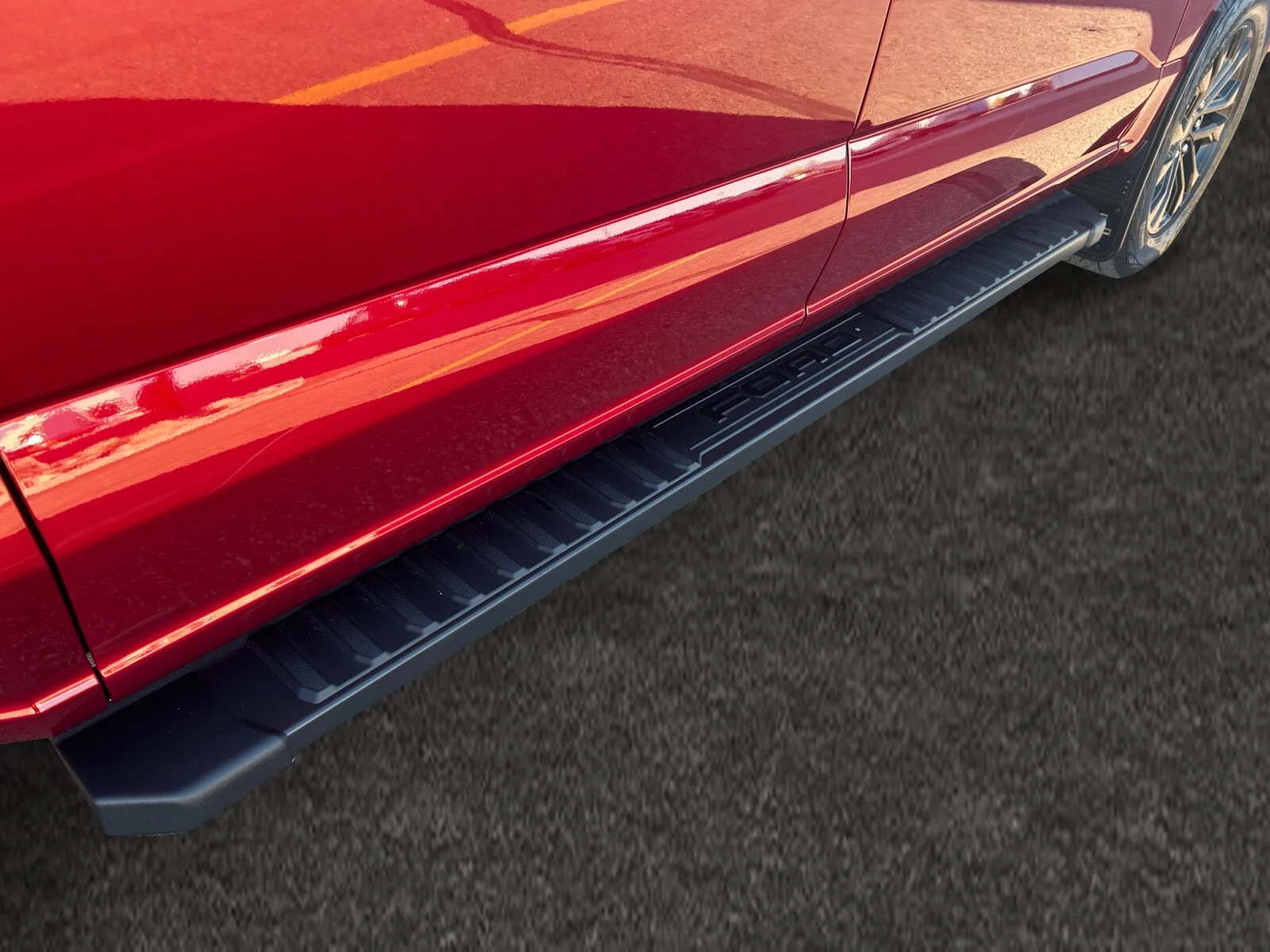 New 2026 Ruby Red Metallic Tinted Clearcoat Ford XLT image 11